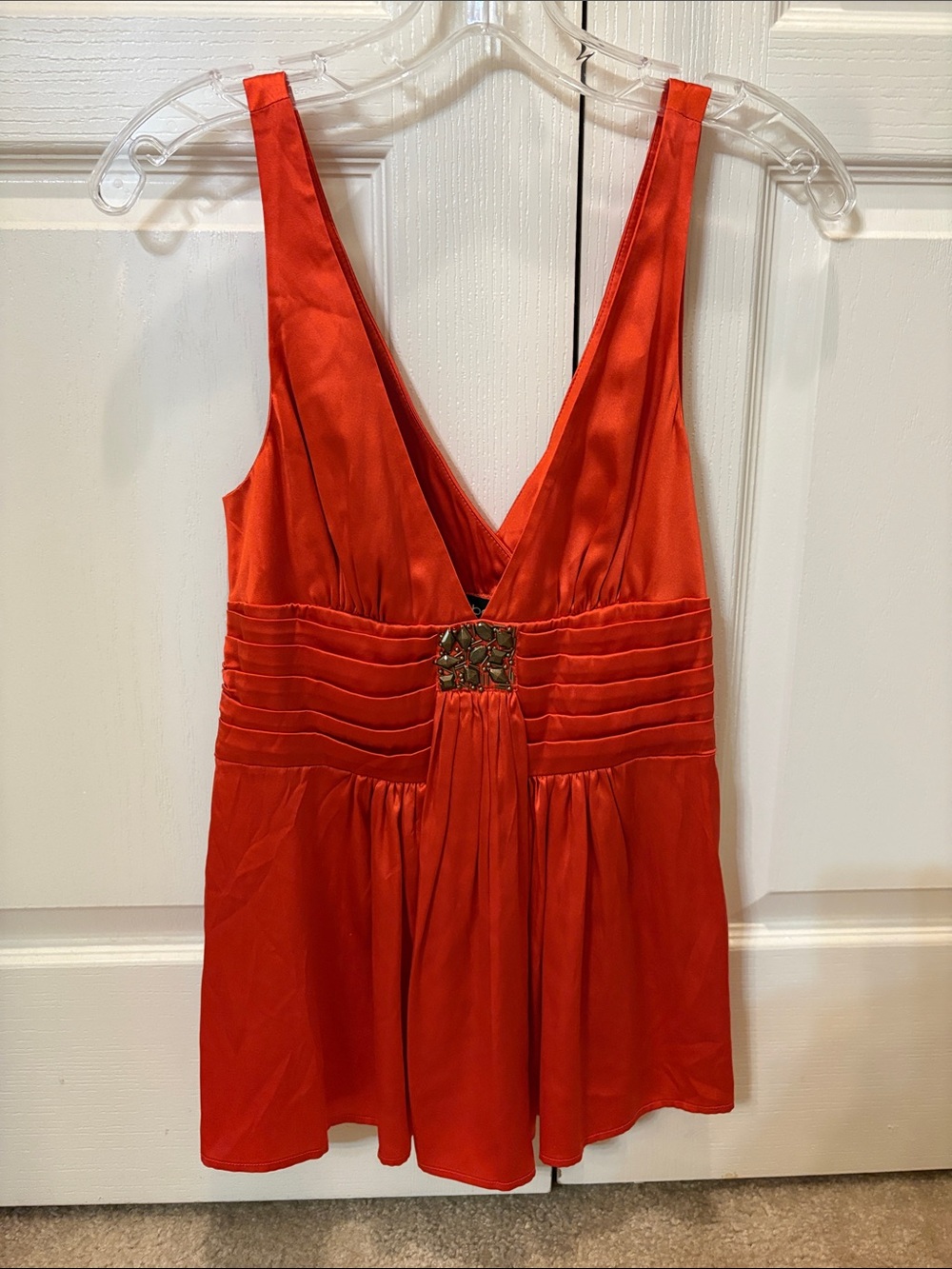bebe Red 100% silk vintage Y2K V-Neck Pleated Camisole with beaded Center